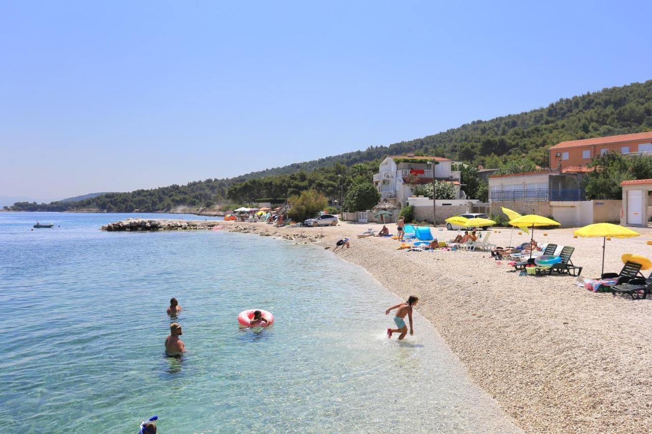 Apartments By The Sea Slatine, Ciovo - 14541 Bagian luar foto