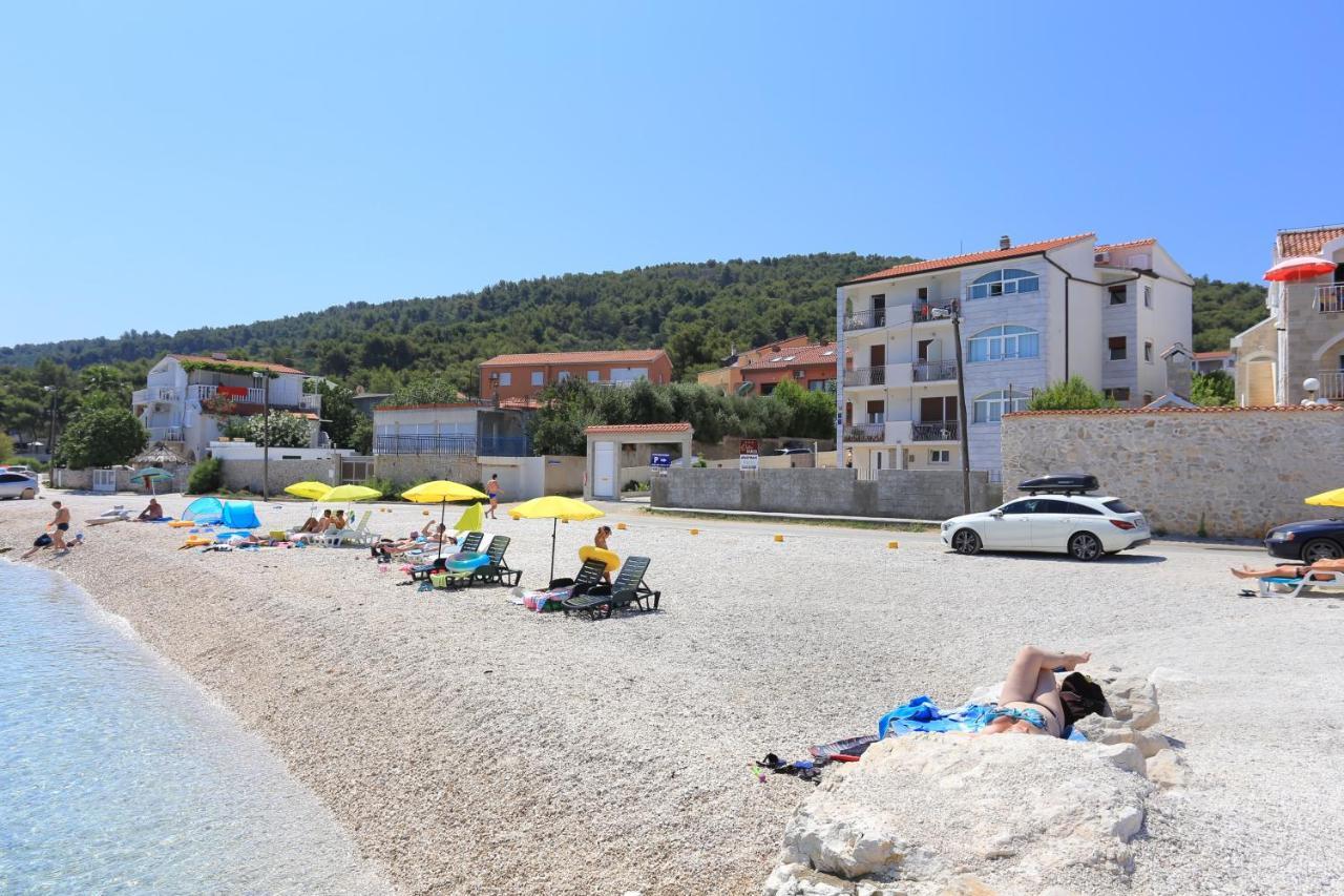 Apartments By The Sea Slatine, Ciovo - 14541 Bagian luar foto