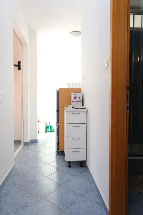 Apartments By The Sea Slatine, Ciovo - 14541 Bagian luar foto