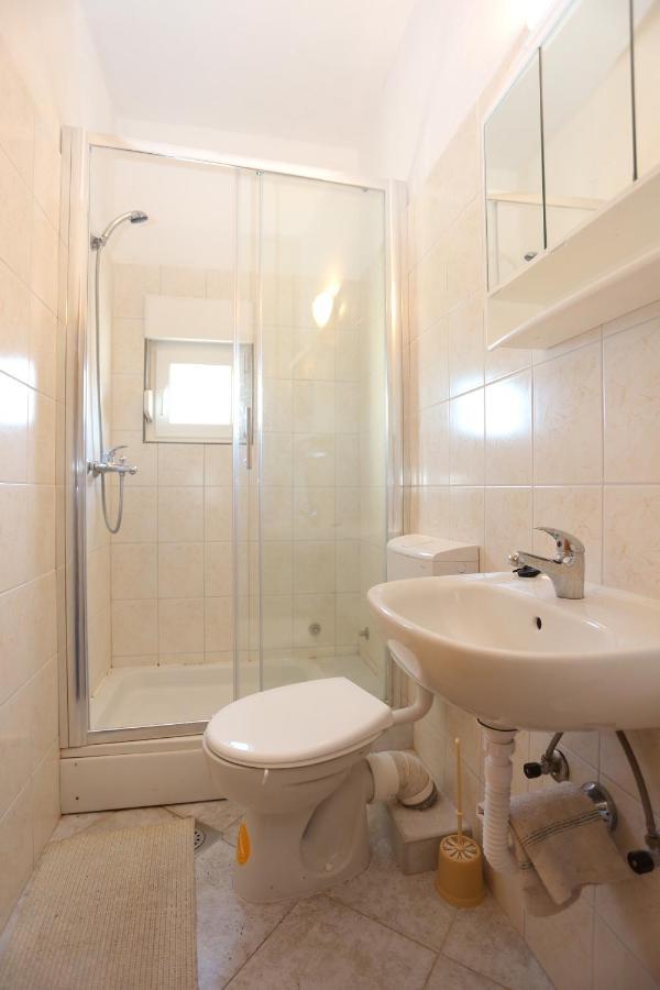 Apartments By The Sea Slatine, Ciovo - 14541 Bagian luar foto