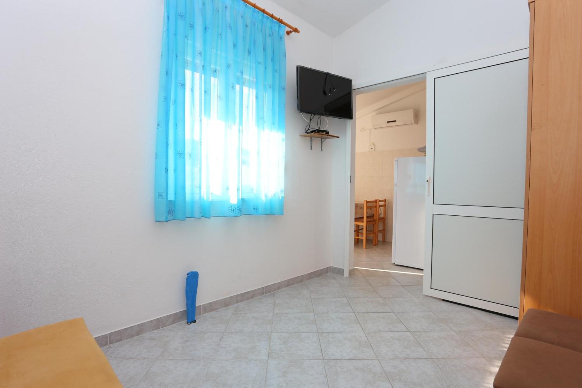 Apartments By The Sea Slatine, Ciovo - 14541 Ruang foto