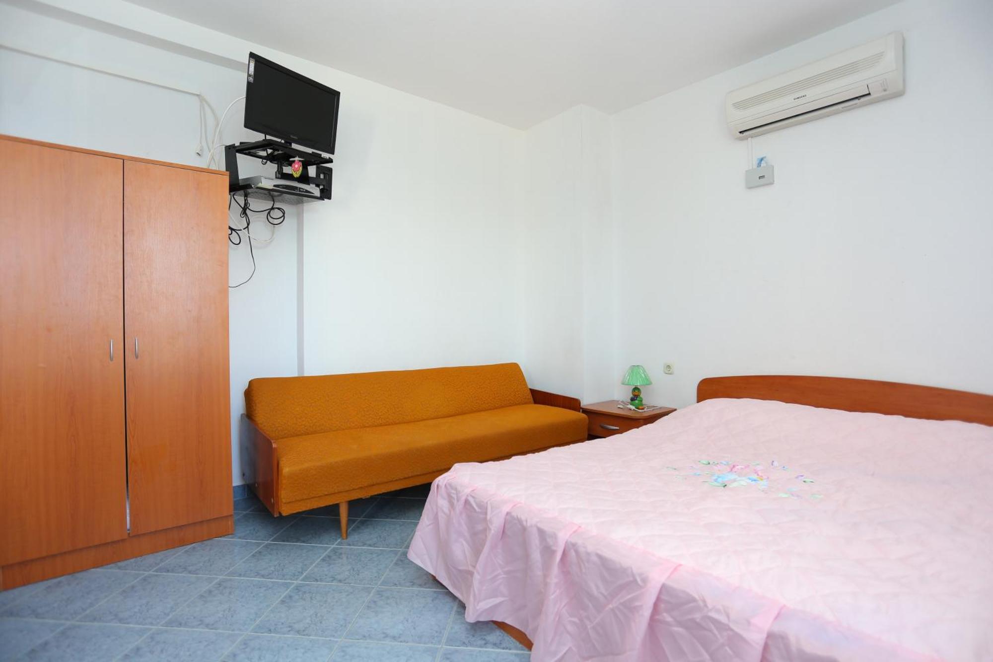Apartments By The Sea Slatine, Ciovo - 14541 Ruang foto